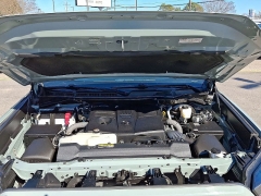 Used 2024  Toyota Tundra 4WD SR5 CrewMax 6&period;5ft Bed at CarloanExpress&period;Com near Hampton&comma; VA