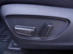 Used 2023  Toyota Highlander FWD &lpar;Natl&rpar; at CarloanExpress&period;Com near Hampton&comma; VA