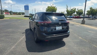 Used 2024  Nissan Rogue FWD SV at CarloanExpress&period;Com near Hampton&comma; VA