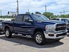 Used 2024  Ram 2500 Big Horn 4x4 Crew Cab 6'4" Box at CarloanExpress&period;Com near Hampton&comma; VA