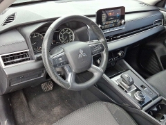 Used 2024  Mitsubishi Outlander ES FWD at CarloanExpress&period;Com near Hampton&comma; VA