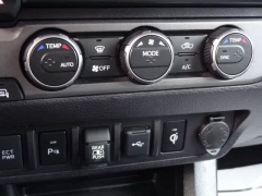 Used 2021  Toyota Tacoma 4WD Double Cab 5' Bed V6 &lpar;Natl&rpar; at CarloanExpress&period;Com near Hampton&comma; VA