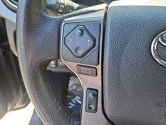 Used 2019  Toyota Tacoma 4WD Double Cab 5' Bed V6 &lpar;Natl&rpar; at CarloanExpress&period;Com near Hampton&comma; VA