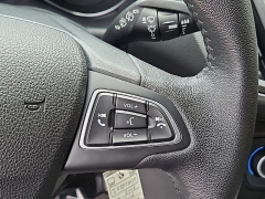 Used 2018  Ford Escape 4d SUV 4WD SEL at CarloanExpress&period;Com near Hampton&comma; VA