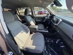 Used 2023  Toyota Tacoma 2WD Double Cab 5' Bed I4 AT (Natl) at CarloanExpress.Com near Hampton, VA