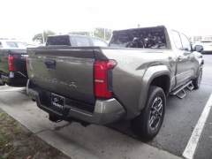 Used 2024  Toyota Tacoma 4WD Double Cab Bed &lpar;Natl&rpar; at CarloanExpress&period;Com near Hampton&comma; VA