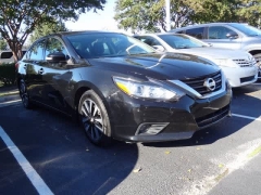 Used 2018  Nissan Altima 2.5 SV Sedan at CarloanExpress.Com near Hampton, VA
