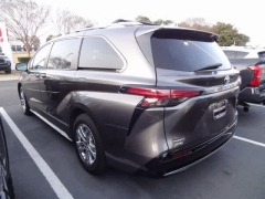 Used 2023  Toyota Sienna Platinum AWD 7-Passenger at CarloanExpress&period;Com near Hampton&comma; VA