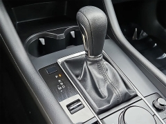 Used 2021  Mazda Mazda3 Sedan 2.5 S FWD at CarloanExpress.Com near Hampton, VA