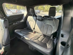 Used 2025  Chrysler Pacifica Select FWD at CarloanExpress&period;Com near Hampton&comma; VA