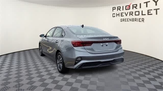 Used 2024  Kia Forte LXS IVT at CarloanExpress.Com near Hampton, VA