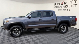 Used 2018  Toyota Tacoma Double Cab 5' Bed V6 4x4 &lpar;Natl&rpar; at CarloanExpress&period;Com near Hampton&comma; VA
