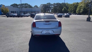 Used 2023  Chrysler 300 300S RWD at CarloanExpress.Com near Hampton, VA