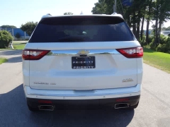 Used 2019  Chevrolet Traverse AWD 4dr High Country w&sol;2LZ at CarloanExpress&period;Com near Hampton&comma; VA