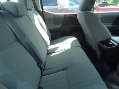 Used 2018  Toyota Tacoma Double Cab 5' Bed I4 4x2 AT &lpar;Natl&rpar; at CarloanExpress&period;Com near Hampton&comma; VA