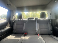 Used 2022  Chevrolet Silverado 1500 4WD Crew Cab 147" Custom at CarloanExpress.Com near Hampton, VA