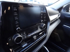 Used 2021  Toyota Highlander XLE AWD at CarloanExpress&period;Com near Hampton&comma; VA