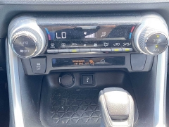 Used 2022  Toyota RAV4 Hybrid LE AWD at CarloanExpress.Com near Hampton, VA