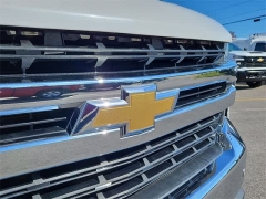 Used 2021  Chevrolet Silverado 1500 2WD Crew Cab 147" LT at CarloanExpress.Com near Hampton, VA