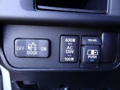 Used 2017  Toyota Tacoma Double Cab 5' Bed V6 4x4 (Natl) at CarloanExpress.Com near Hampton, VA