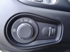 Used 2023  Jeep Renegade Latitude 4x4 at CarloanExpress&period;Com near Hampton&comma; VA