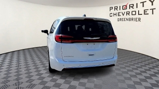 Used 2024  Chrysler Pacifica Touring L FWD at CarloanExpress&period;Com near Hampton&comma; VA
