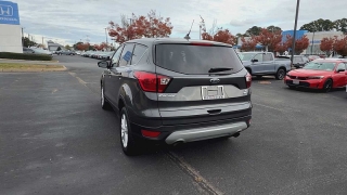 Used 2019  Ford Escape 4d SUV 4WD SE at CarloanExpress.Com near Hampton, VA