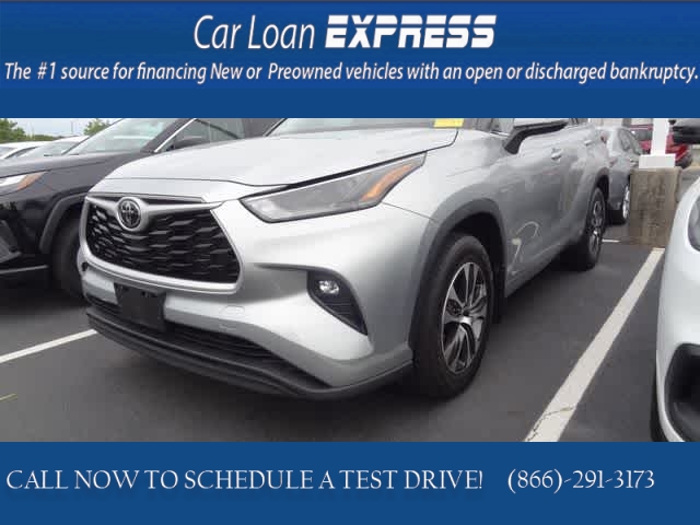 Used 2022  Toyota Highlander XLE AWD at CarloanExpress&period;Com near Hampton&comma; VA