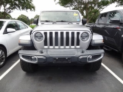 Used 2018  Jeep Wrangler Unlimited Sahara 4x4 at CarloanExpress&period;Com near Hampton&comma; VA