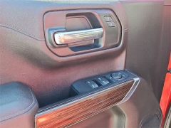 Used 2021  Chevrolet Silverado 1500 4WD Crew Cab 147" RST at CarloanExpress.Com near Hampton, VA