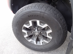 Used 2021  Toyota Tacoma 4WD Double Cab 5' Bed V6 &lpar;Natl&rpar; at CarloanExpress&period;Com near Hampton&comma; VA