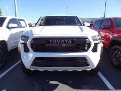 Used 2025  Toyota Tacoma 4WD Hybrid Double Cab Bed AT (Natl) at CarloanExpress.Com near Hampton, VA