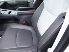 Used 2023  Toyota Sienna XSE FWD 7-Passenger &lpar;Natl&rpar; at CarloanExpress&period;Com near Hampton&comma; VA
