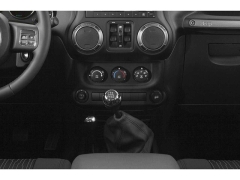 Used 2015  Jeep Wrangler Unlimited 4WD 4dr Sport at CarloanExpress&period;Com near Hampton&comma; VA