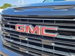 Used 2022  GMC Sierra 1500 4WD Crew Cab 147" Elevation w/3SB at CarloanExpress.Com near Hampton, VA