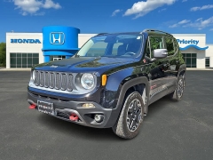 Used 2016  Jeep Renegade 4d SUV 4WD Trailhawk at CarloanExpress&period;Com near Hampton&comma; VA