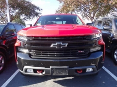 Used 2019  Chevrolet Silverado 1500 4WD Crew Cab 147" LT Trail Boss at CarloanExpress.Com near Hampton, VA
