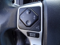 Used 2018  Toyota Tundra 4WD CrewMax 5.5' Bed 5.7L (Natl) at CarloanExpress.Com near Hampton, VA