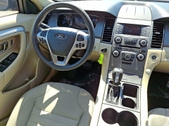 Used 2018  Ford Taurus 4d Sedan FWD SE at CarloanExpress&period;Com near Hampton&comma; VA