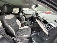 Used 2025  Volkswagen Taos SEL 4MOTION at CarloanExpress.Com near Hampton, VA