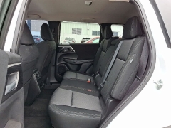 Used 2024  Mitsubishi Outlander ES FWD at CarloanExpress&period;Com near Hampton&comma; VA