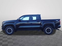 Used 2024  Toyota Tacoma 4WD Double Cab Bed &lpar;Natl&rpar; at CarloanExpress&period;Com near Hampton&comma; VA