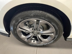 New 2026  Honda Accord Hybrid EX-L Sedan at CarloanExpress&period;Com near Hampton&comma; VA