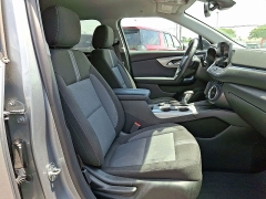 Used 2024  Chevrolet Blazer FWD 4dr LT w&sol;2LT at CarloanExpress&period;Com near Hampton&comma; VA