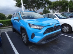 Used 2019  Toyota RAV4 4d SUV FWD LE at CarloanExpress&period;Com near Hampton&comma; VA