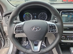 Used 2019  Hyundai Sonata Hybrid 4d Sedan Limited at CarloanExpress&period;Com near Hampton&comma; VA