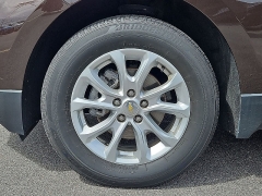 Used 2020  Chevrolet Equinox 4d SUV AWD LT w&sol;1LT at CarloanExpress&period;Com near Hampton&comma; VA
