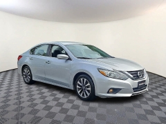 Used 2017  Nissan Altima 2&period;5 SV Sedan at CarloanExpress&period;Com near Hampton&comma; VA