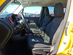 Used 2015  Jeep Renegade 4d SUV 4WD Trailhawk at CarloanExpress&period;Com near Hampton&comma; VA