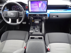 Used 2025  Toyota Tacoma 4WD Hybrid Double Cab Bed AT &lpar;Natl&rpar; at CarloanExpress&period;Com near Hampton&comma; VA